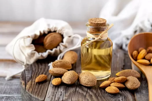 خواص روغن بادام شیرین